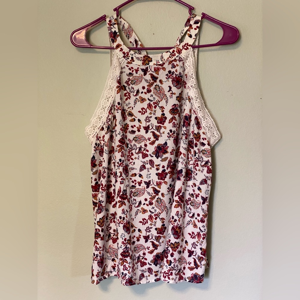 Summer top, size large.